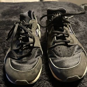 Nike Huraches